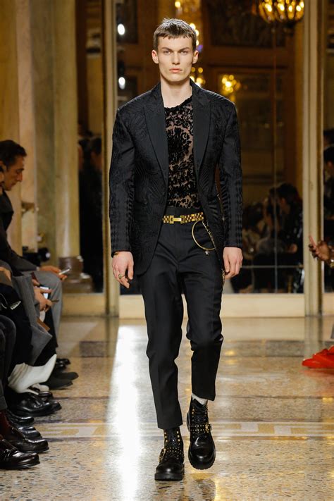 versace outfit mens